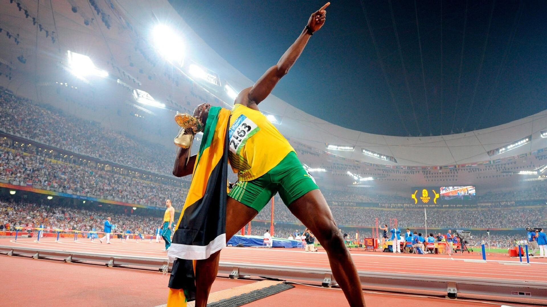 智利神锋梅开二度,帮助球队夺冠,智利神锋梅开二度,帮助球队夺冠是哪一集