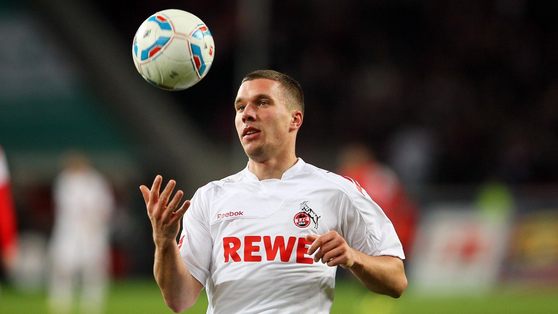 德甲球队视觉注意力训练对传控效率的提升效果研究，视觉注意力差的表现