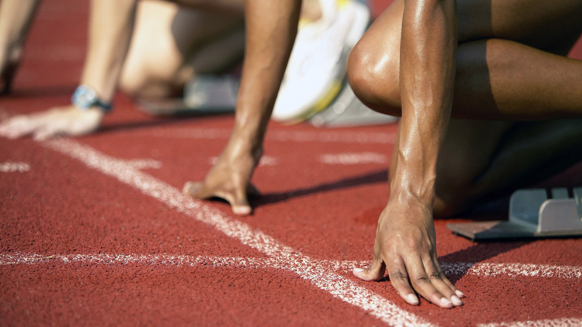 篮球赛事直播平台互动功能丰富，直播篮球比赛的平台